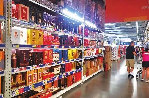 中高端白酒價格倒掛現(xiàn)象探析 以五糧液為例